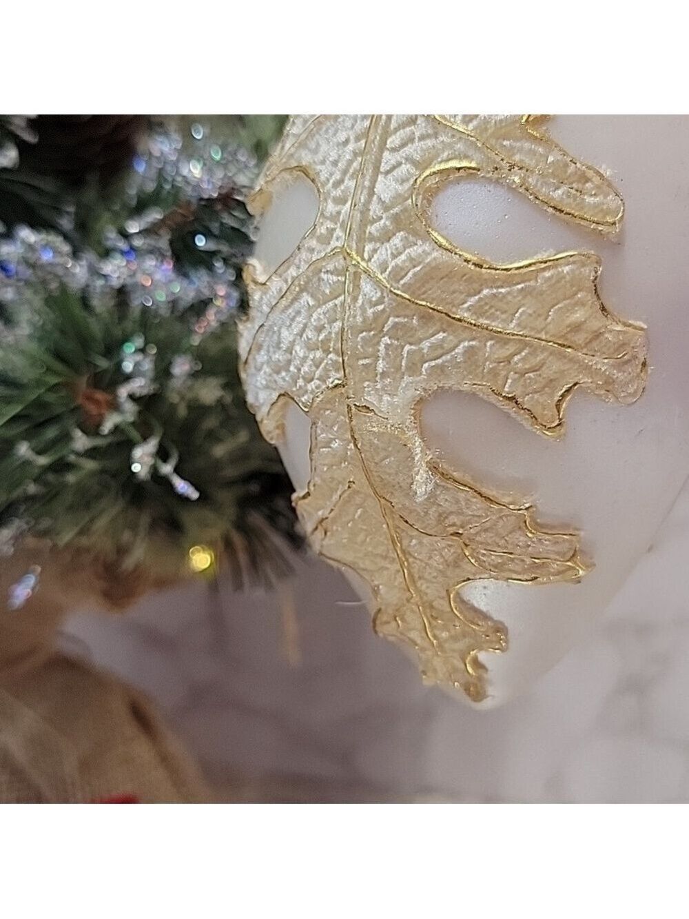 Stunning oversized Leaf theme Christmas Ornament - Picture 5 of 6